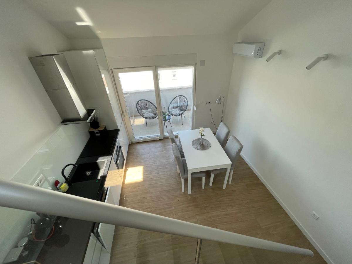 Galeria Apartment Podstrana Exterior photo